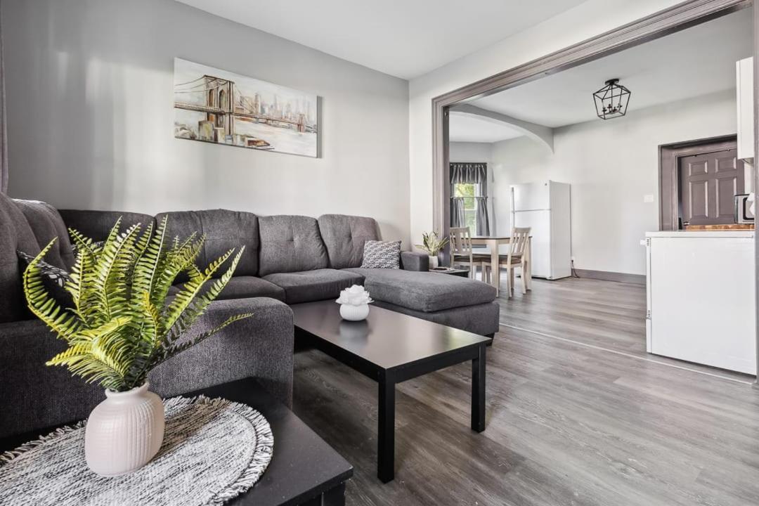 Spacious 6Br 2Ba Minutes For The Falls & Casino Niagara Falls Exteriér fotografie