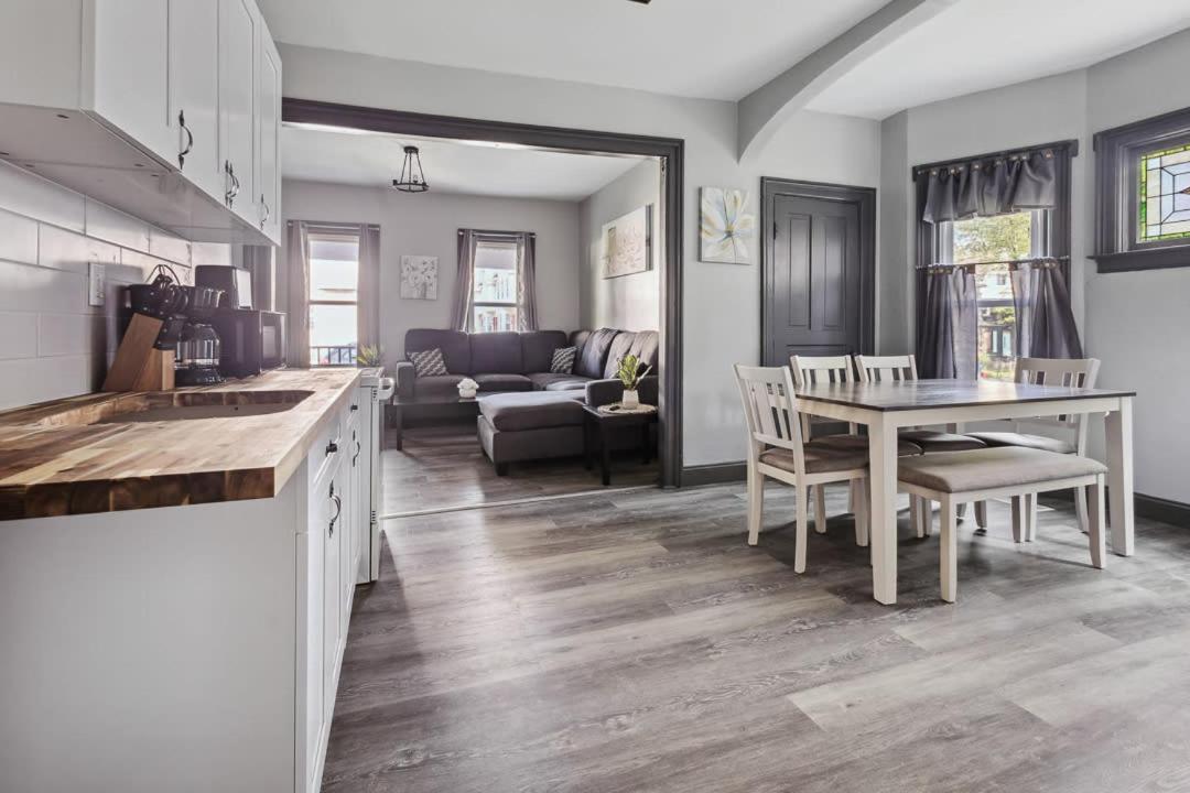 Spacious 6Br 2Ba Minutes For The Falls & Casino Niagara Falls Exteriér fotografie