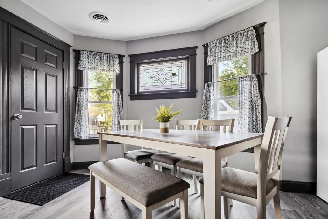 Spacious 6Br 2Ba Minutes For The Falls & Casino Niagara Falls Exteriér fotografie