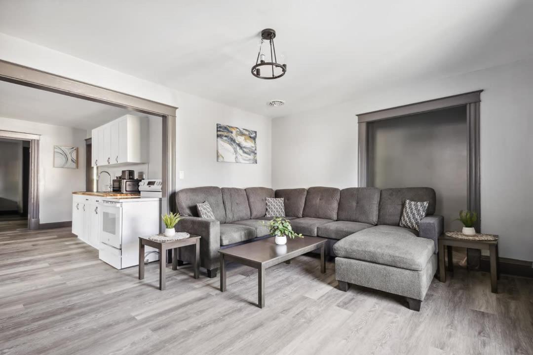 Spacious 6Br 2Ba Minutes For The Falls & Casino Niagara Falls Exteriér fotografie