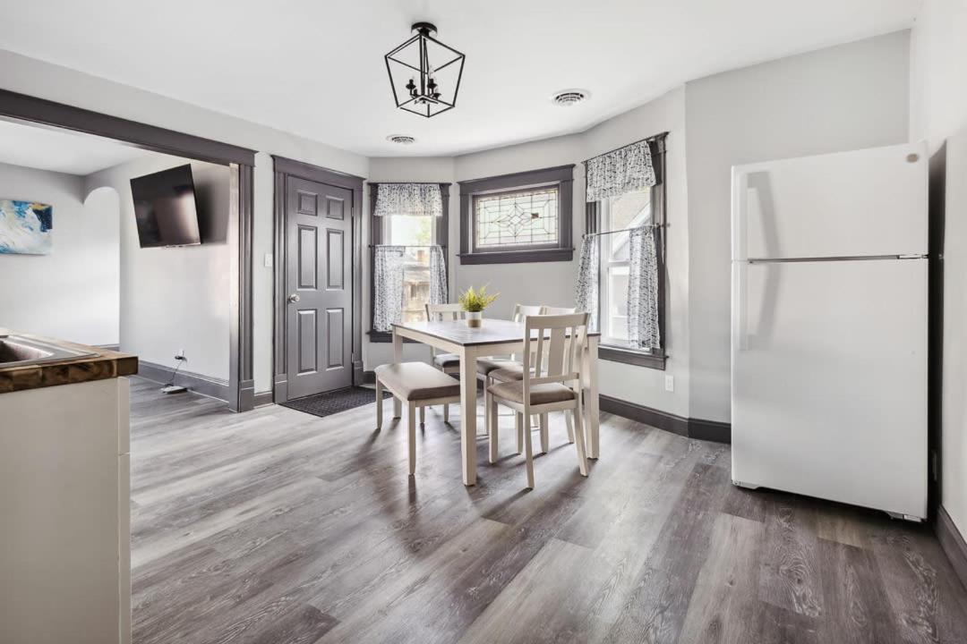 Spacious 6Br 2Ba Minutes For The Falls & Casino Niagara Falls Exteriér fotografie